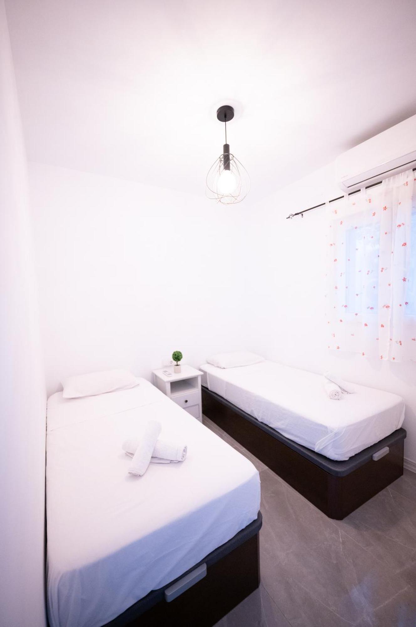 Apartalux Premium Suites Grao de Castellon Ngoại thất bức ảnh