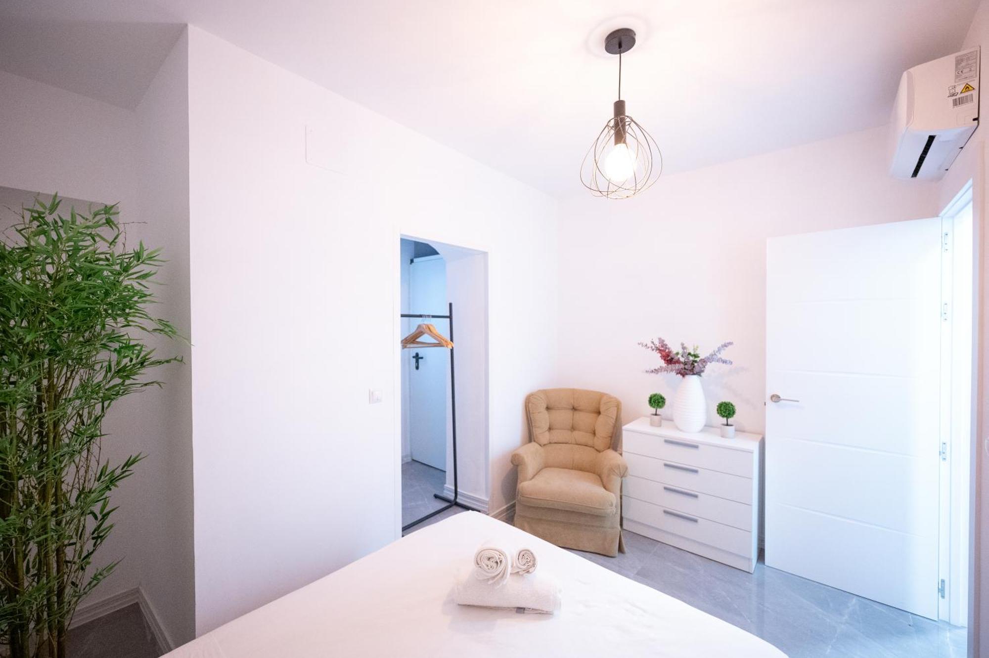 Apartalux Premium Suites Grao de Castellon Ngoại thất bức ảnh