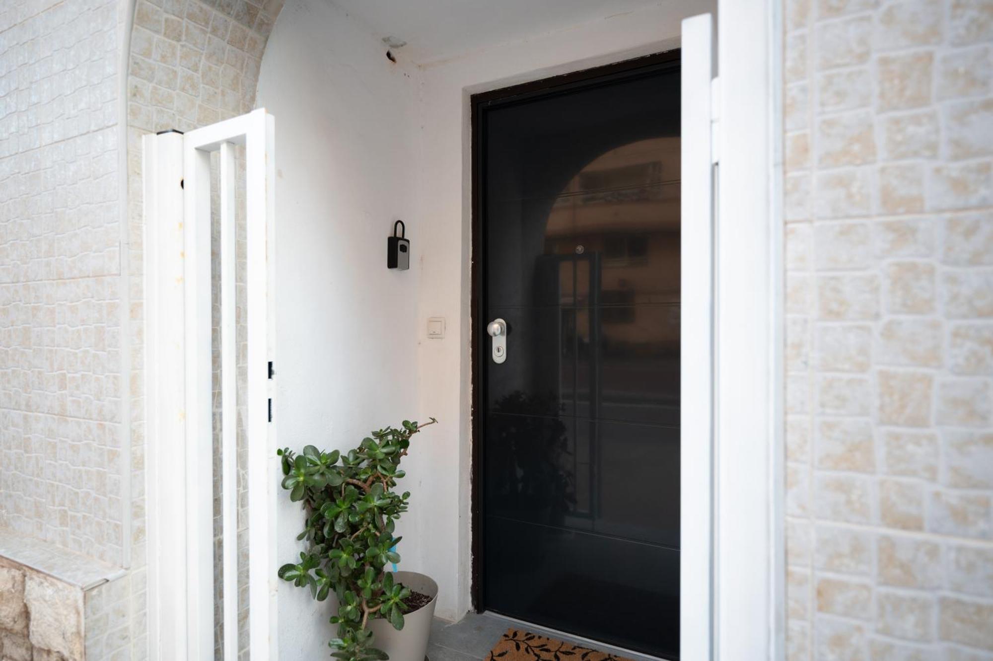 Apartalux Premium Suites Grao de Castellon Ngoại thất bức ảnh